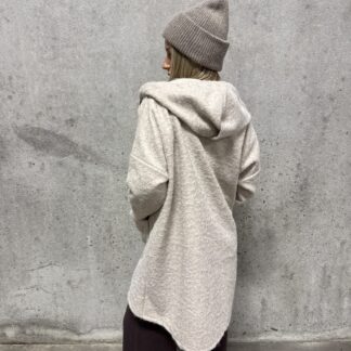 Mössa gosig beige